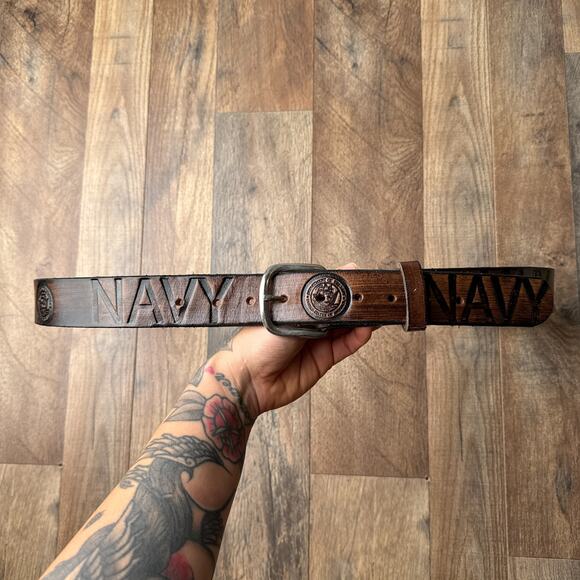 Vintage US‎ Navy Leather Belt Men's Size 44 Brown Embossed USA Made Classic 6003 - Picture 1 of 7